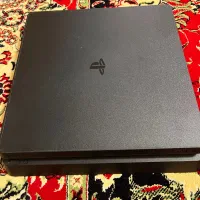 Ps4 slim خیلیی کم کار