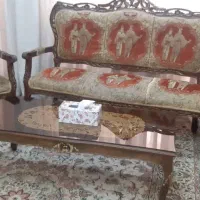 مبل سلطنتی قدیمی
