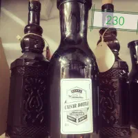 بطری آب قندان و پارچ
