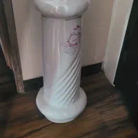 پایه زیر روشویی سفید