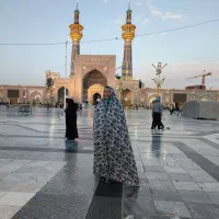 انجام نماز روزه وقراءت قرآن برای درگذشتگان