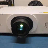 ویدیو پرژکتور ژاپنی 8.000 انسی لومن