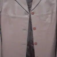 پالتو زنانه سایز ۴۰ کالباسی چرم نوین مشهد