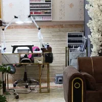 میز صندلی ناخن