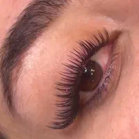 کاریابی و زیبایی
