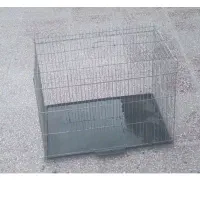 تعدادی قفس پرنده