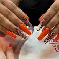 اجاره میز ناخن