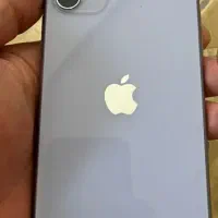 iphone 11-128 در حد نو بدون بازشدگی