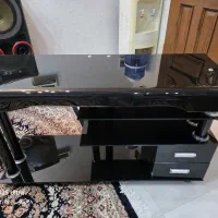 میز تلویزیون شیشه ترک درجه یک  ۳/۵۰۰