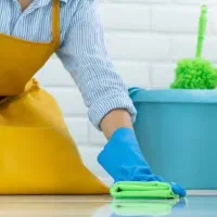 استخدام نیروی خدماتی