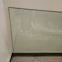 شیشه رو میز نهار خوری