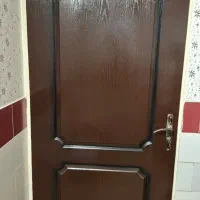سلام درب چوبی با دستگیره و قفل