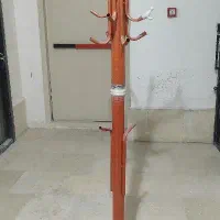 چوب لباسی ایستاده