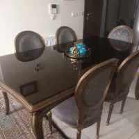میز غذاخوری ۶ نفره با شیشه ۵ میلیمتر