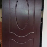 درب اتاق خواب و هال