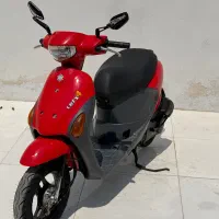 پاکشتی سوزوکی لتس فور