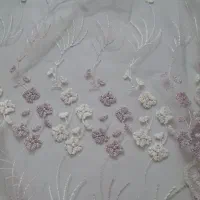 ۳ عدد پرد ه درجه یک همراه با زیر پرد ه ای و لوازم