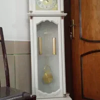 ساعت ایستاده