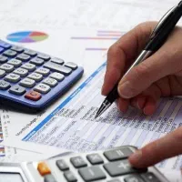 وکیل،مشاور،مدرس مالی و مالیاتی