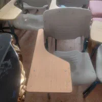 صندلی دانشجویی