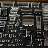 عرضه ی انواع محصولات لاینر و لاین نوری