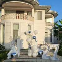 دیزاین بادکنک آرایی و گل ارایی