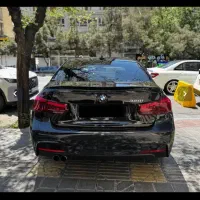 بی ام و ۳۲۰