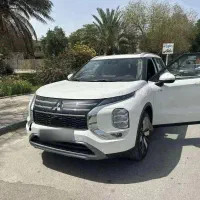 میتسوبیشی اوتلندر ۲۰۲۶ hline