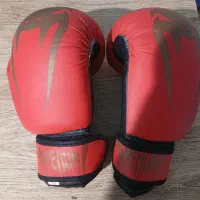دستکش کیک‌بوکسینگ