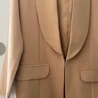 تعدادی لباس