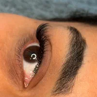 مژه کار حرفه ایی