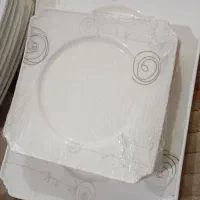 سرویس چینی دوازده نفره
