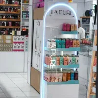 استخدام بازاریاب و سرپرست هولدینگ گلرنگ