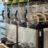 دستگاه یخ در بهشت با گارانتی ۱ ساله