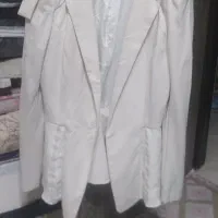 کت تک سفید عروسکی