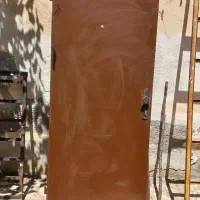 درب چوبی دست دوم ومحافظ درب