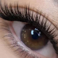 جذب مژه‌کار حرفه‌ای همکاری درصدی یا اجاره