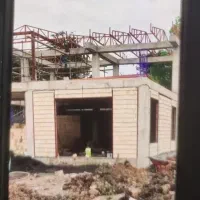 نگهبان ساختمان در حال ساخت