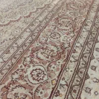 فرش ۶ متری تمام نخ ریز ماهی کرم