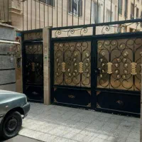 اپارتمان ۶۲ متری مناسب برای سکونت، انبار و دفتر..