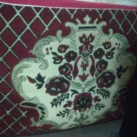 پشتی دیواری