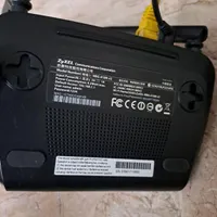 مودم Adsl و اکسز پوینت دو آنتن Zyxel در حد نو|مودم و تجهیزات شبکه|تهران, شاهین|دیوار