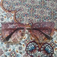 عینک زنانه