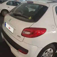 ۲۰۷ پانا دنده سفید 1۴۰۴