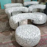 مبل راحتی.  سوییسـی