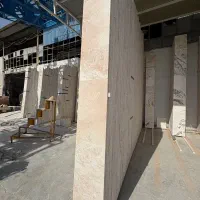 سنگ نما رو بخر فقط متری ۱۳۰۰ اونم عباس اباد