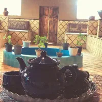 نیازمندنیروی کاربلد درستوران سنتی باشگاه سوارکاری