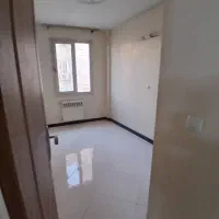 اجاره ۵۰ متری طبقه ۴ با آسانسور فقط به زوج