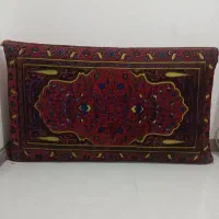 پشتی طرح برجسته