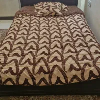 تخت یک ونیم نفره